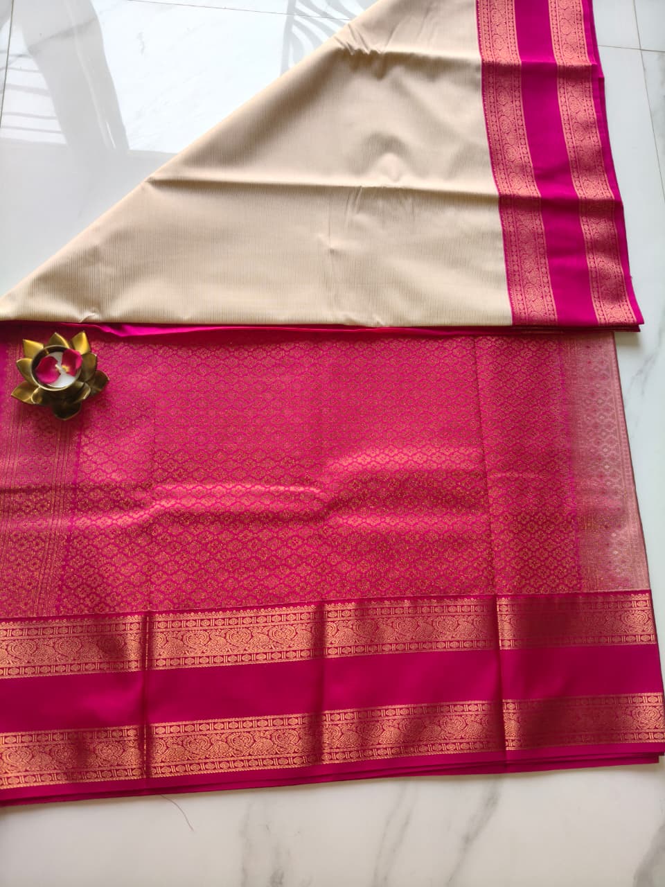 Kanchivaram Beige with Pink