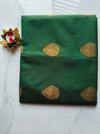 Soft Pattu Green with Magenta Pink