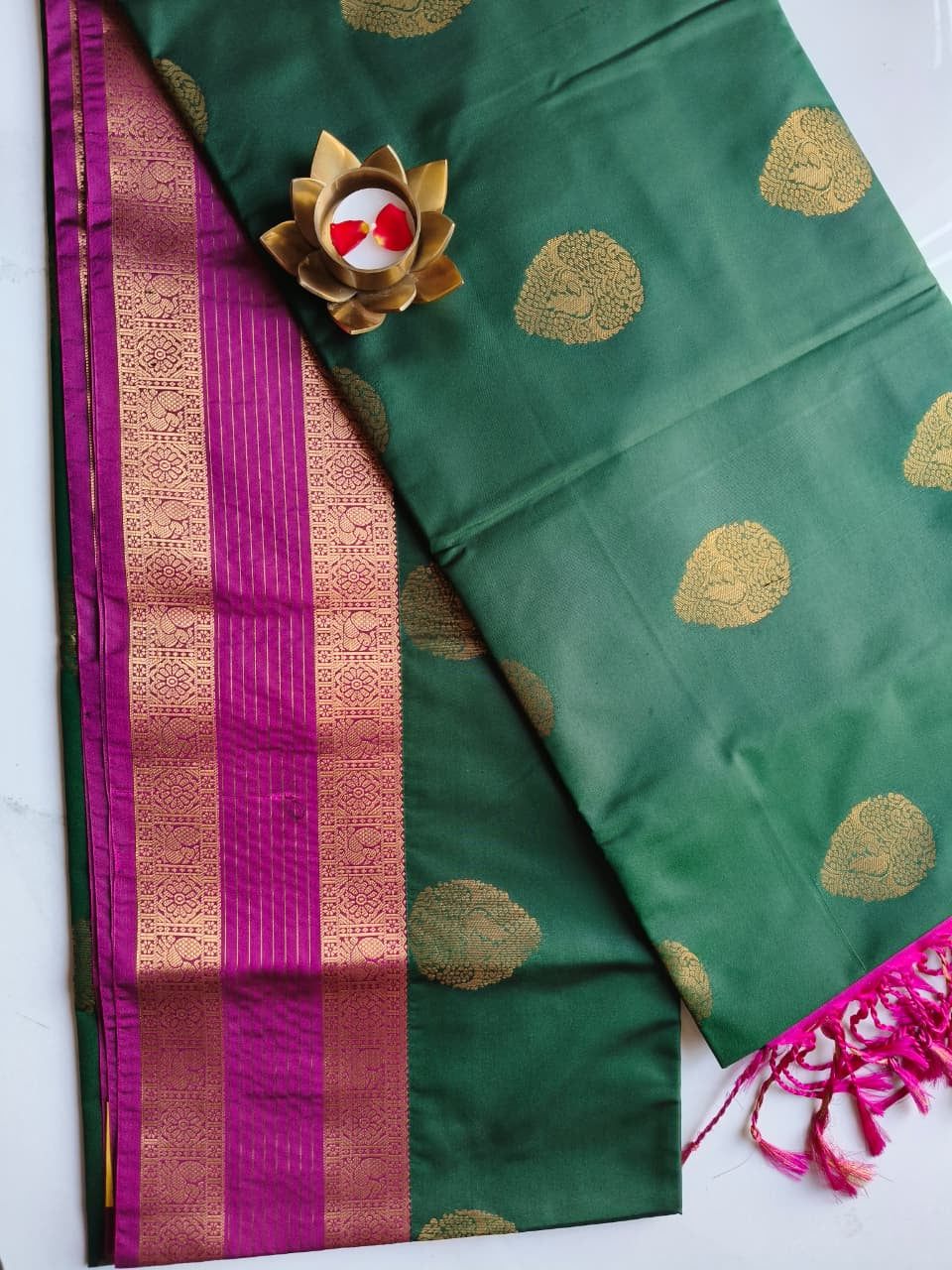 Soft Pattu Green with Magenta Pink
